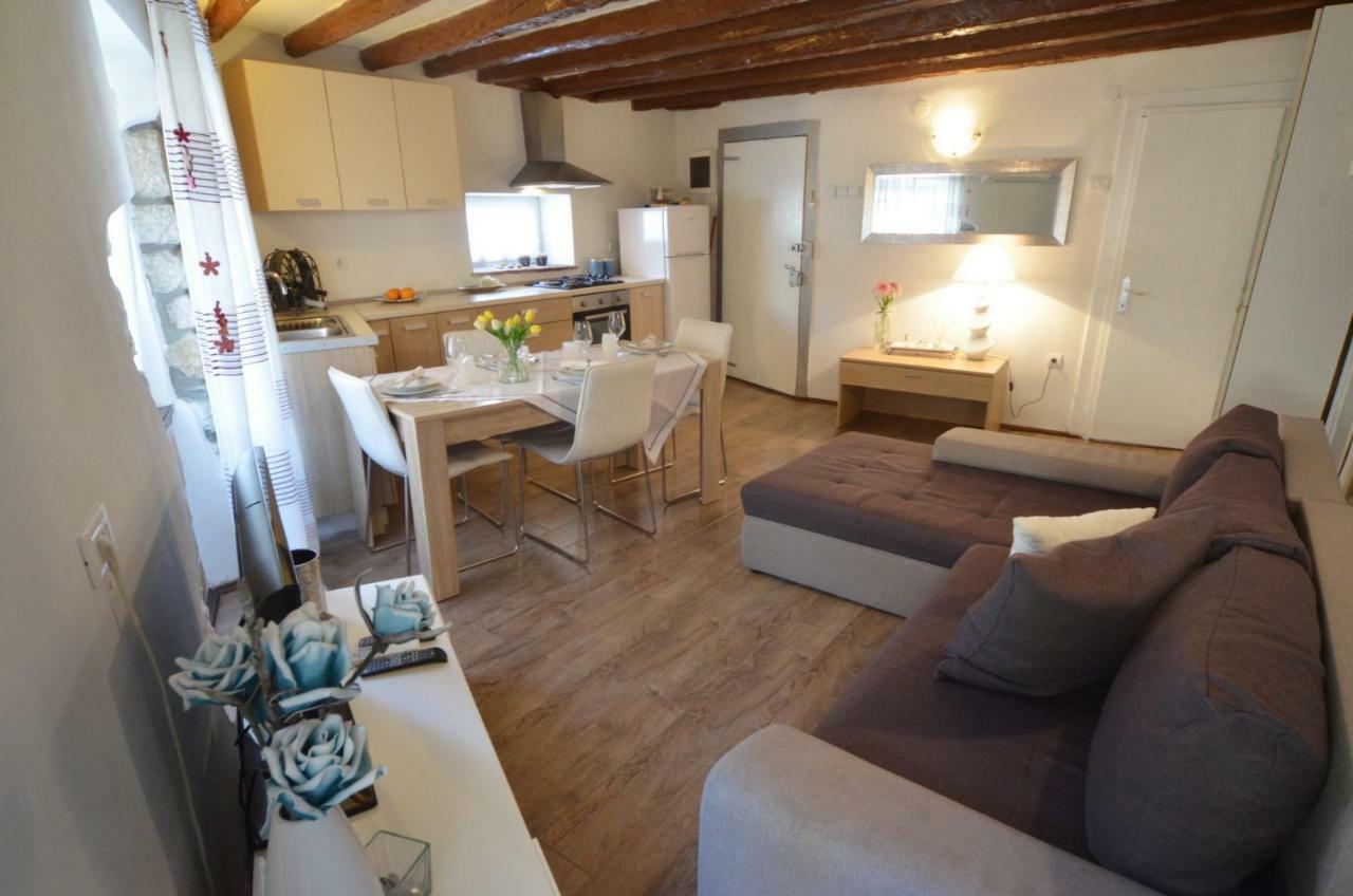 Apartment Eleni Rovinj Buitenkant foto